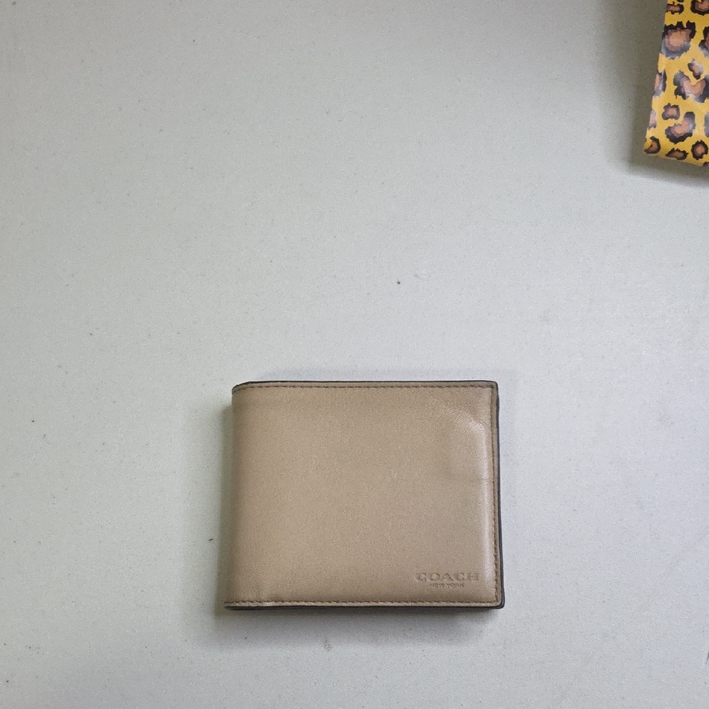 Coach Beige Leather Mens Wallet